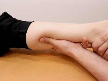 音色ねいろ鍼灸整骨院/足つぼ/足ツボ/リンパマッサージ