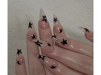 ヴィーナスネイル(Venus Nail)/長さ出し持ち込みデザイン