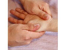 インヴィゴレート(invigorate)/ハンドマッサージ