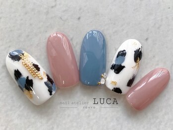 ネイルアトリエルカ(nail atelier LUCA)/M-413 ニュアンスアニマルネイル