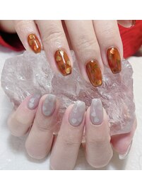 左右非対称アート
