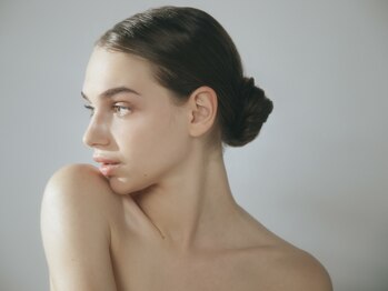 サロンドムーン(salon de MooN)/