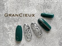 クアトログランシュ 青葉台(QUATRO×GranCieux)/シンプルチェーンネイル