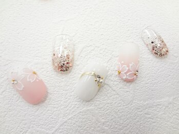 ネイルサロン クイール 小山店(NAIL SALON QUILL)/カラグラ×ラメグラ×桜アート