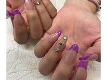 ネイルズフォーユー(Nails 4 U)の雰囲気（フレンチネイル）