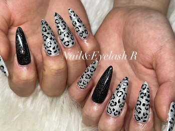 ネイルアンドアイラッシュサロンR/チップスカルプ×アートネイル