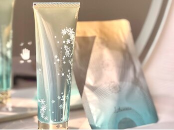 リベレスタ(liberesta)/自社オリジナルのスキンケア商品