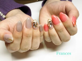 フランセス(Frances)/アシンメトリー