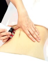 クィーンビューティーサロン(Queen)/クビレ美人