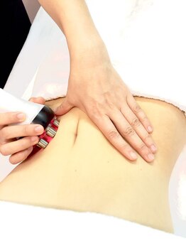 クィーンビューティーサロン(Queen)/クビレ美人