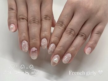 お花のフレンチガーリーネイル♪
