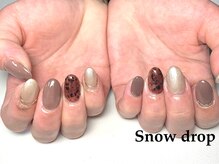 スノー ドロップ(Snow drop)/秋ネイル