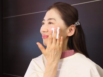 メナードフェイシャルサロン 厚別東店/