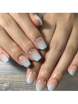 ヴィーナスネイル(Venus Nail)/ストーンアーチ&グラテーション