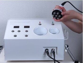 ソリデンテ 三軒茶屋/高周波の機械