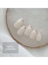 ネイルズガーデン(NAILS GARDEN)/変形フレンチネイル