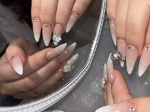 シンプルからゴテゴテまでどんなデザインでもお任せください♪