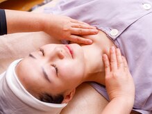 まゆ鍼灸院 岸和田 和泉/仕上げのリンパマッサージ