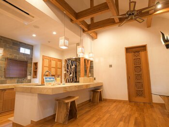 アオイ(AOI)/海外リゾート風 一棟貸切サロン