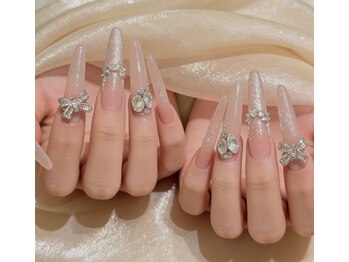 JMネイルスタジオ 千葉中央店(JM Nail studio)の写真/【パーツ5000種×3500色】最新5Dキャットアイや多色ラメも。エリア最大級の品揃えで理想を形にします♪