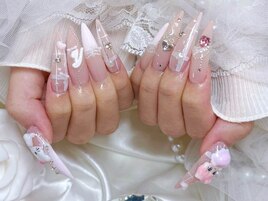 レース×チェックガーリーネイル