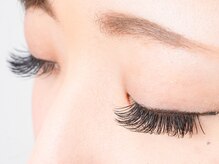 マカナニ(MAKANANI)/