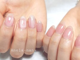 大人女性向けマグネットネイル