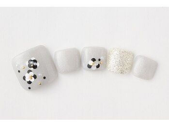 アトリエプラスエヌ(Atelier+N)/【フットネイル】モノクロホロ花