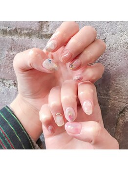 アティックネイルアトリエ(attic nail atelier)/アシメネイル★