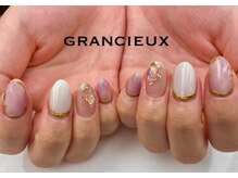 クアトログランシュ 青葉台(QUATRO×GranCieux)/もやもやアクセサリーネイル