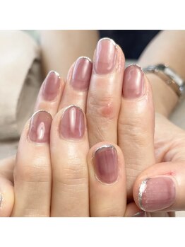 ヘアーアンドネイル ルシア(Hair&Nail Lucia)/ワンカラーに先端ラメで!