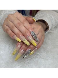 ぎゃるかわネイル