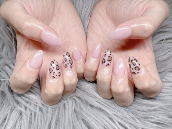 ドーリーガール(Dolly Girl)/