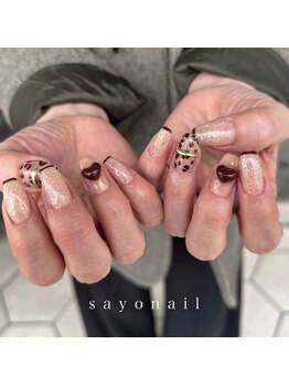 ロミー(Rommy)/ブラウン×ラメネイル