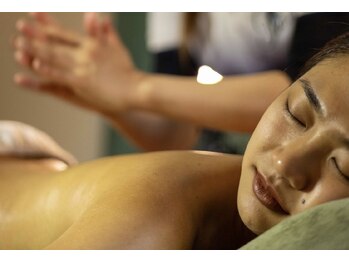 ジェイリン美容サロン/全身HILOTヒロットマッサージ