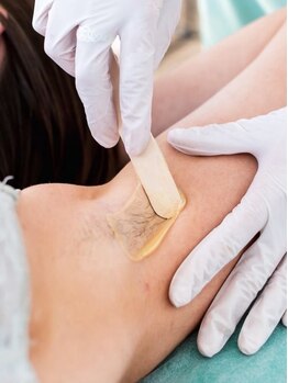 チャム(chamu)の写真/痛みを最低限に抑えたスピーディーなマシン脱毛からブラジリアンワックスまで◎思わず触りたくなる美肌に♪