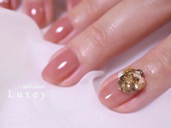 リュクシー(Luxey)/ビジューネイル