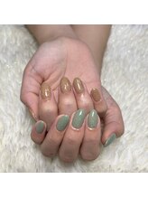 レディスペネイルノマエ 名駅店(Redispe nail nomae)/左右非対称のワンカラーネイル