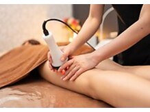 『ハイパーナイフ』～まずはハイパーナイフ施術!ダイエット高周波で脂肪へ徹底アプローチ