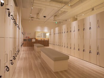 レッツ 安城店(LET's)/更衣室