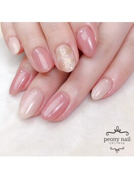 ピオニーネイル(peony nail)/上品ゴールドのローズネイル