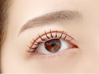 クレアラルーチェ 熊本店(Crea la Luce)の写真/【大人気★LEDまつげエクステ】施術後すぐに入浴可◎低刺激◎湿気や汗に負けない綺麗な目元をキープ♪