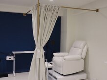 ミニュイ(MINUIT)/フット席