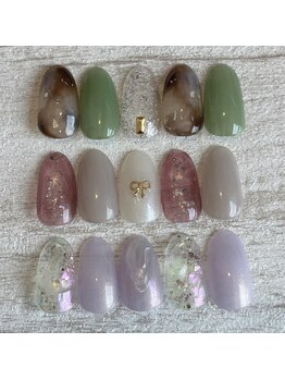 ネイルサロン エムズ(Nail Salon M's)の写真/パラジェル導入店!地爪を労わりながらネイルを楽しめる♪ギャラクシーネイル導入[お写真:￥7300コース]