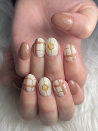 チェックネイル