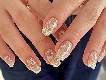 ステップバイステップ ネイル(Step by Step)の写真/プロのケアで美しい指先に♪丁寧なカウンセリングでシンプルからニュアンス系までご希望通りの仕上がり◎