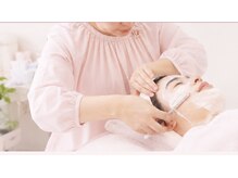 女性お顔そり専門店 りぼんの雰囲気（お顔そりで透明感のある素肌へ。）