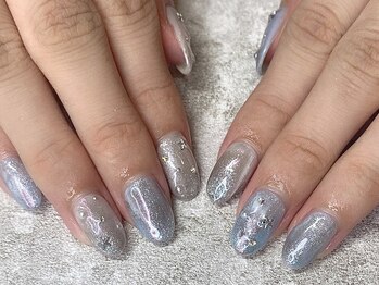 プリズム(PRISM)/ジェルネイルキラキラニュアンス