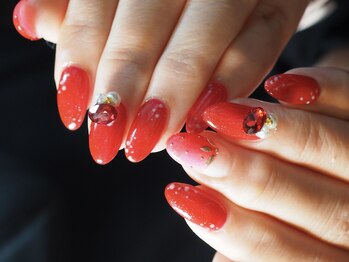 トリネブランシ ネイルアトリエ(Trinebranci._Nail Atelier)/ちゅるん◇いちごネイル