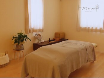 モワ(mowa)の写真/かっさ&オイルリンパケアで日々頑張る女性へ。老廃物の排出を促進してガチガチに固まった体をほぐします。